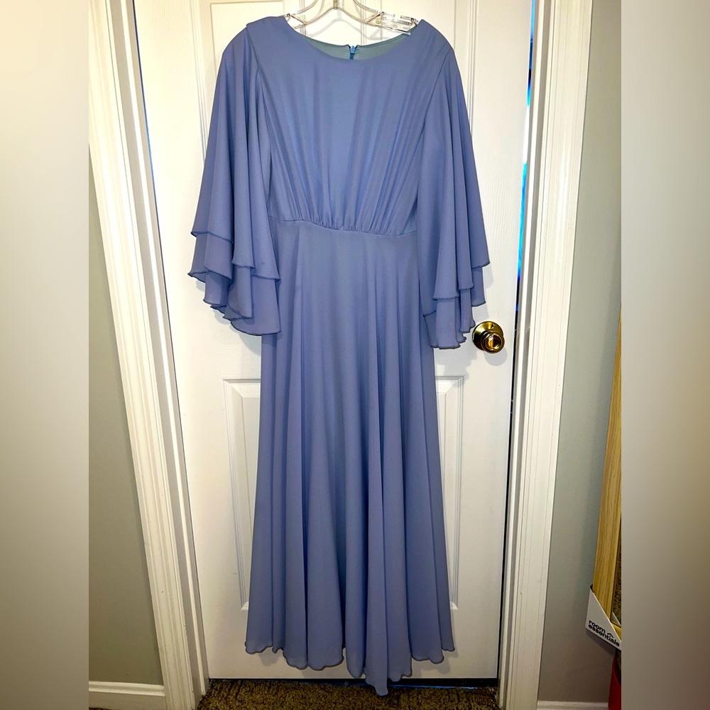 Bridesmaids dress. Altered. Fits size 8/10. Worn once